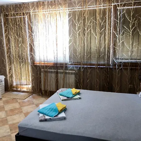 Boulevard Apartment *