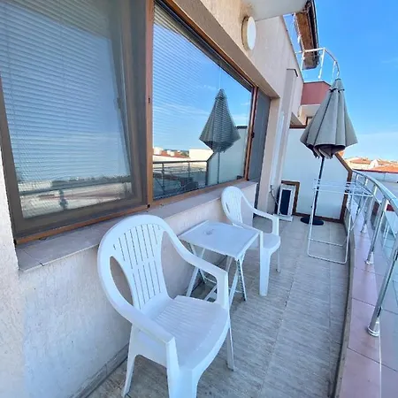Boulevard Apartment Tsarevo